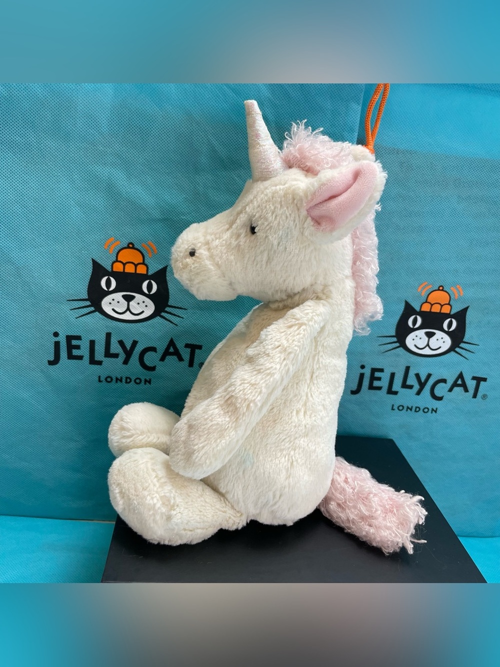 Retired Jellycat Bashful Unicorn Stuffed Animal Medium 12” Plush READ